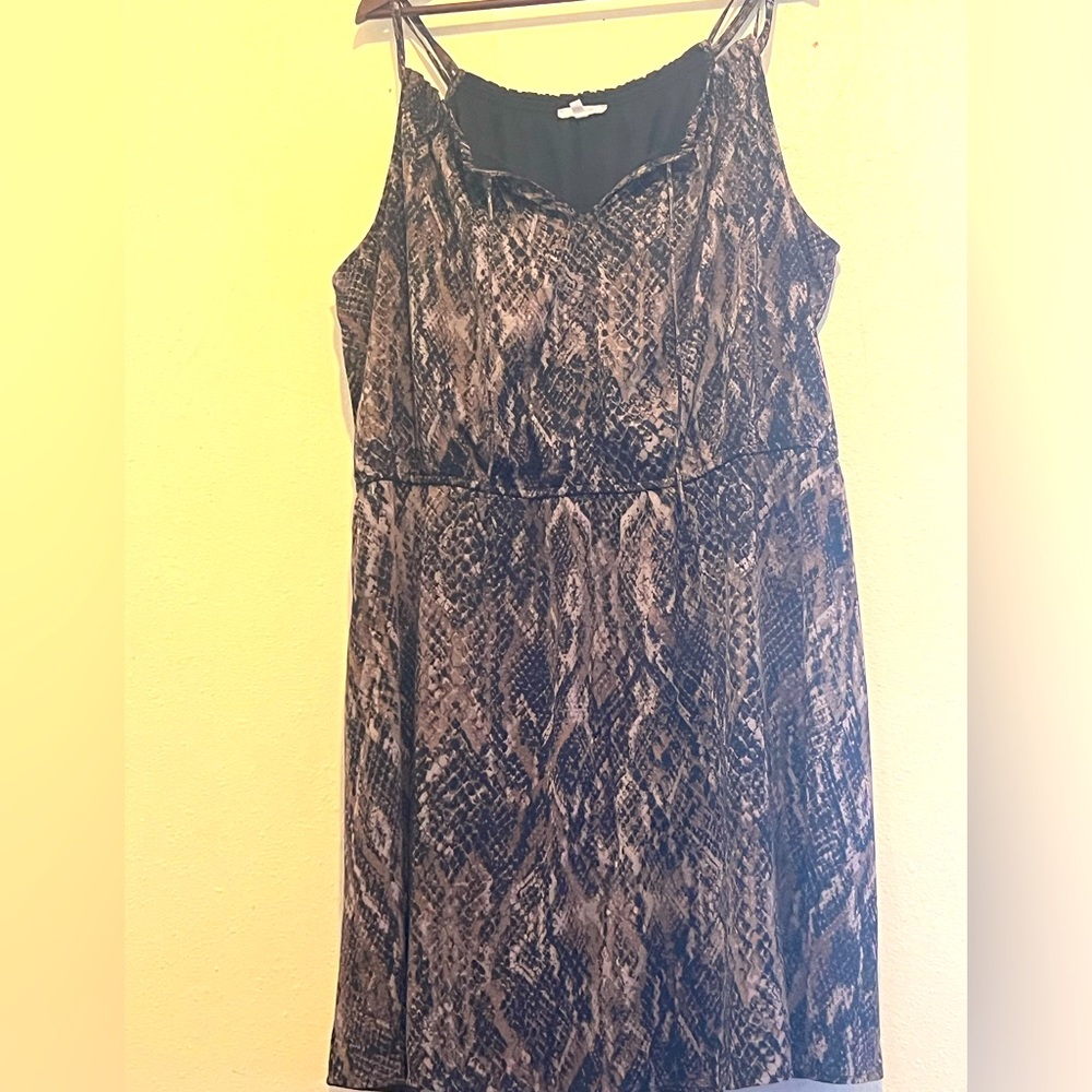 Maurice’s Snakeskin Pattern Dress Size 2x